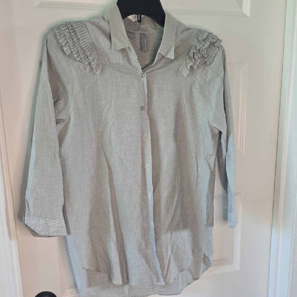Sibel Saral Women's Gray Blouse with Ruffle Detail